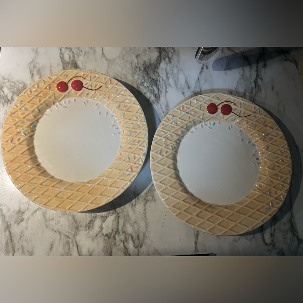 ONEIDA Kitchen: Ice Cream cone dessert 8” plates